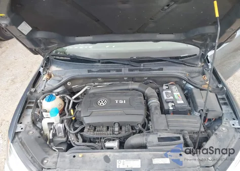 2015 Volkswagen Jetta 1.8T Se из США, поврежденный, VIN 3VWD17AJ0FM256995